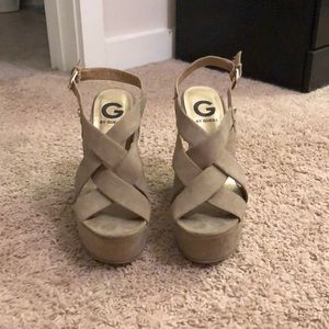 Guess wedges